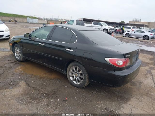 2003 LEXUS ES 300 JTHBF30G730140023 Photo 2