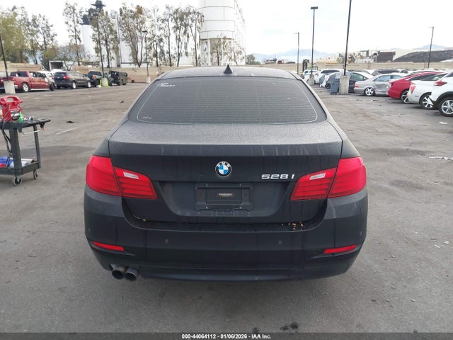 BMW 528I 2015 WBA5A5C59FD522244 Image 16