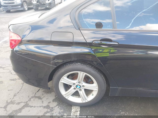 WBA3C1C53EK110938 BMW 328I