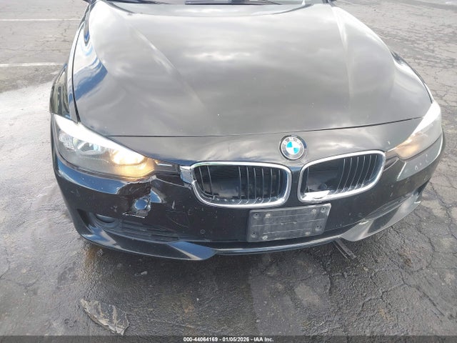WBA3C1C53EK110938 BMW 328I