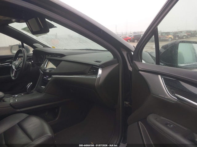 2022 CADILLAC XT5 1GYKNDRS6NZ154148 Photo 4