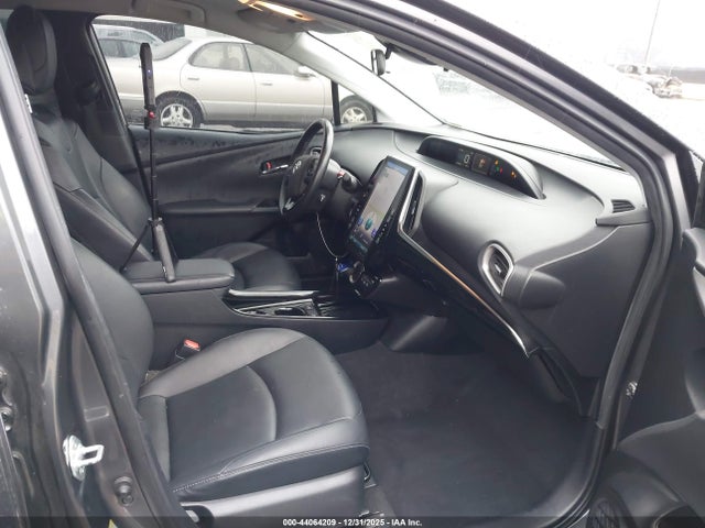 2020 TOYOTA PRIUS PRIME JTDKARFP9L3143806 Photo 4