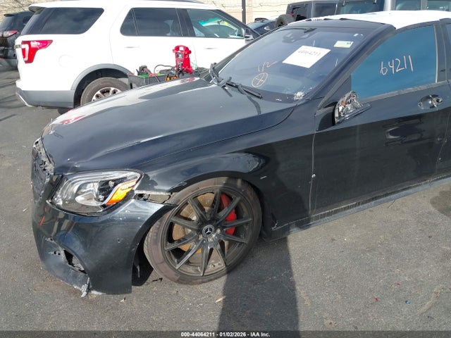 Mercedes-Benz S 560 2018 WDDUG8DB1JA400383 Image 17