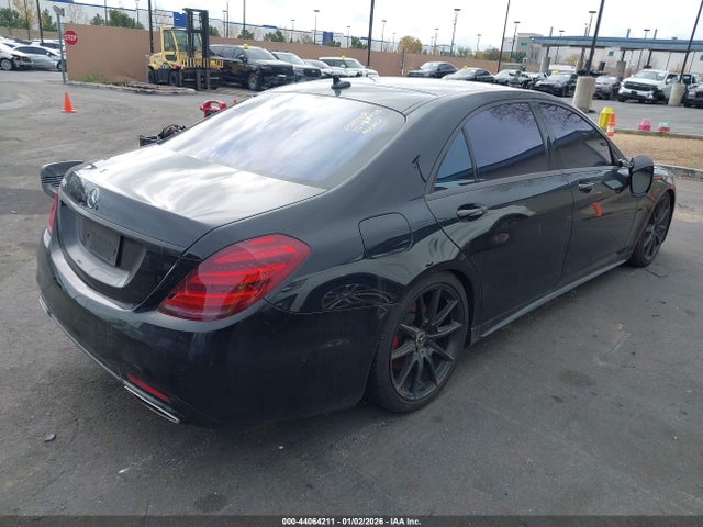 2018 MERCEDES-BENZ S 560 WDDUG8DB1JA400383 Photo 3