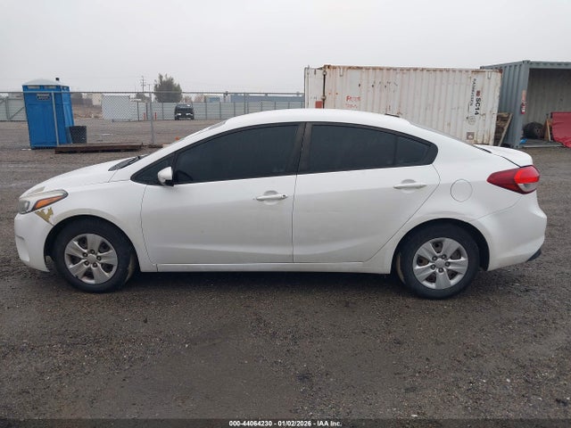KIA FORTE LX 2017 3KPFL4A73HE014885 Image 14