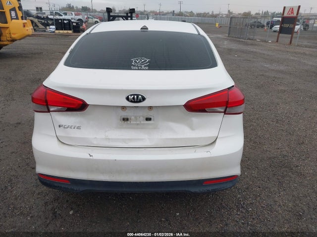 KIA FORTE LX 2017 3KPFL4A73HE014885 Image 16