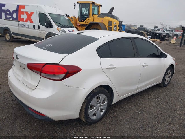 KIA FORTE LX 2017 3KPFL4A73HE014885 Image 4