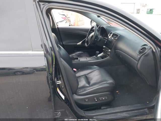 2007 LEXUS IS 350 JTHBE262272012887 Photo 4