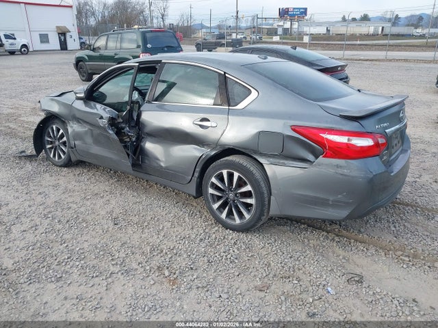 2016 NISSAN ALTIMA 1N4AL3AP3GC124643 Photo 2