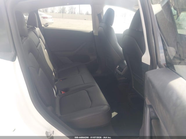 2023 TESLA MODEL Y 7SAYGDEE9PA097396 Photo 7