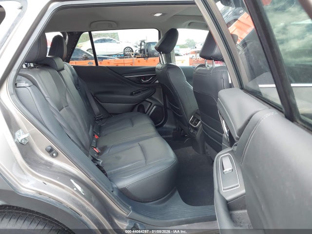 4S4BTANC9R3287645 Subaru Outback Limited