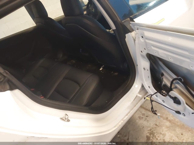 2022 TESLA MODEL 3 5YJ3E1EB3NF240747 Photo 7