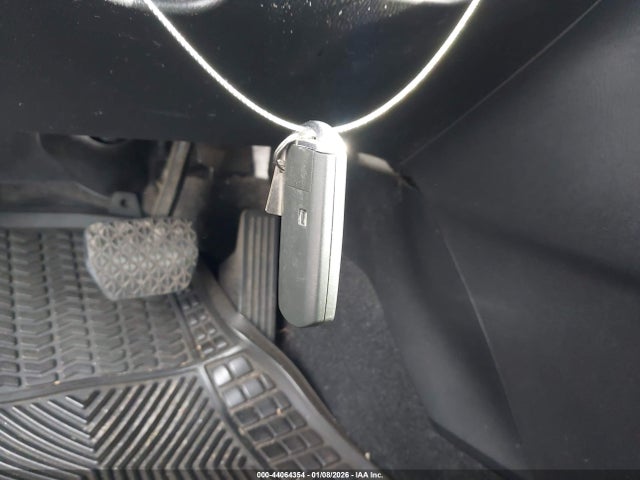 44064354 :رقم المزاد ، JM1BM1T74G1300186 vin ، 2016 Mazda Mazda3 I Sport مزاد بيع