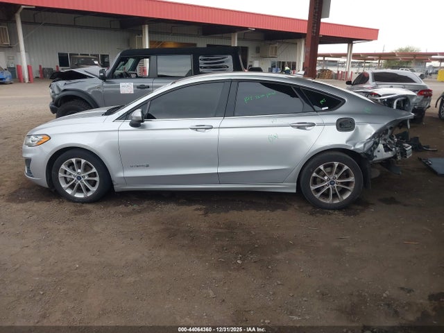 Ford Fusion Hybrid Se 2019 3FA6P0LU4KR272208 Image 15