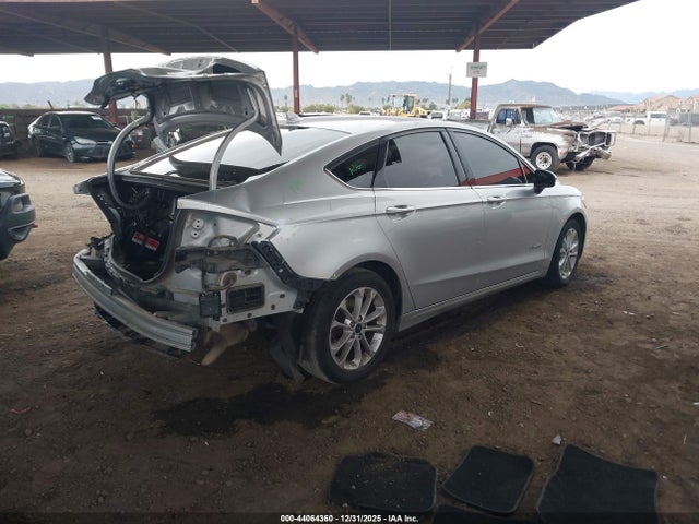 Ford Fusion Hybrid Se 2019 3FA6P0LU4KR272208 Image 4