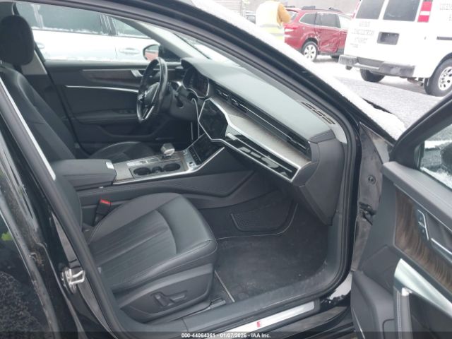 2019 AUDI A6 WAUL2AF22KN021165 Photo 4