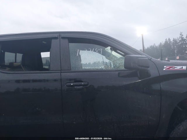 1GCUYEED1LZ323654 Chevrolet Silverado 1500 Rst