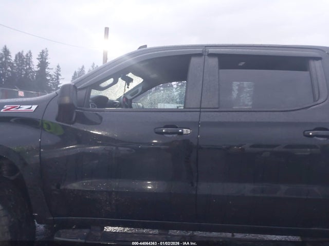 1GCUYEED1LZ323654 Chevrolet Silverado 1500 Rst