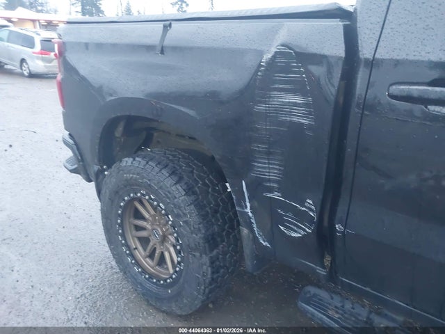 1GCUYEED1LZ323654 Chevrolet Silverado 1500 Rst