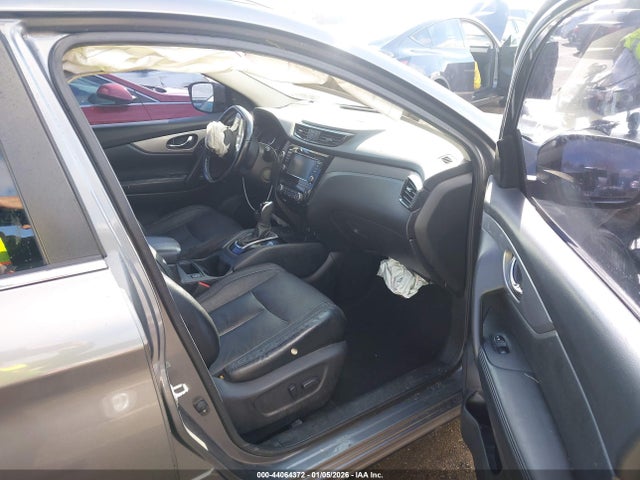 JN1BJ1CVXLW541189 Nissan Rogue Sport Sl Fwd Xtronic Cvt