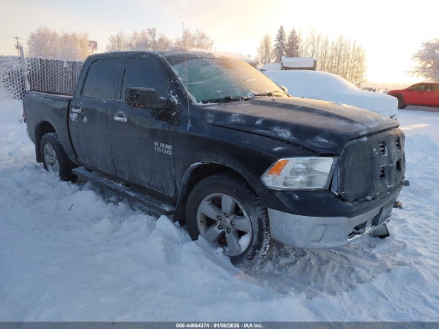 2014 RAM 1500 1C6RR7LG3ES158446