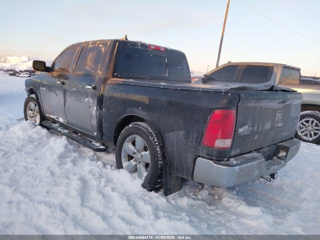 2014 RAM 1500 1C6RR7LG3ES158446 Photo 2