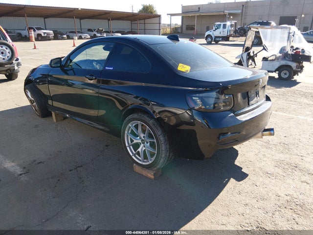 WBA1J7C5XGV359710 BMW M235I