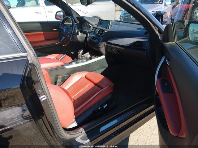 WBA1J7C5XGV359710 BMW M235I