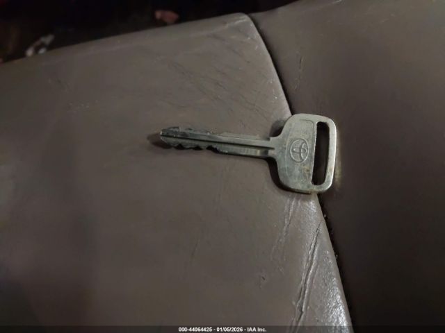 2002 TOYOTA TUNDRA 5TBBT481X2S283942 Photo 10