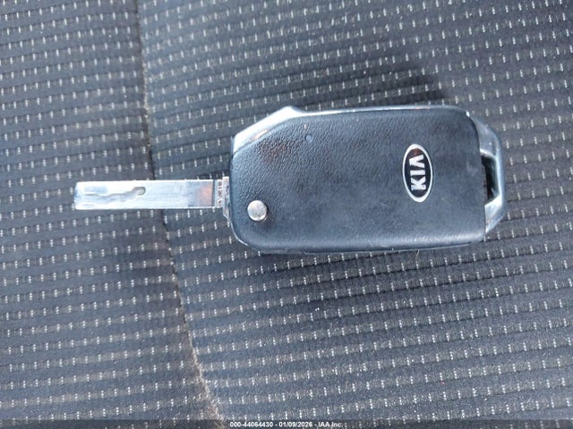 3KPF24AD6KE022186 KIA Forte Lxs