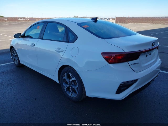 3KPF24AD6KE022186 KIA Forte Lxs