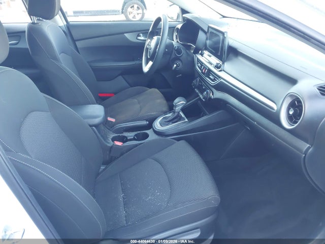 3KPF24AD6KE022186 KIA Forte Lxs