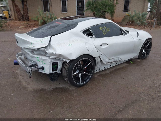 2021 TOYOTA GR SUPRA WZ1DB0C00MW043278 Photo 3