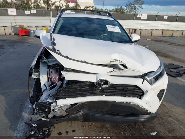 2T3W1RFV5SC307646 Toyota Rav4 Xle