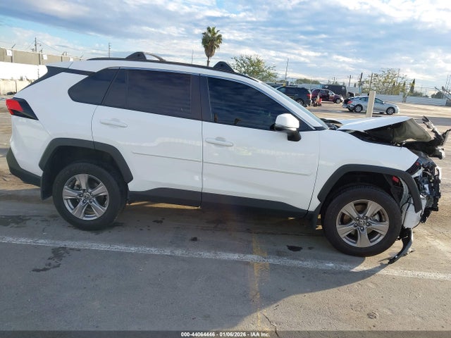 2T3W1RFV5SC307646 Toyota Rav4 Xle