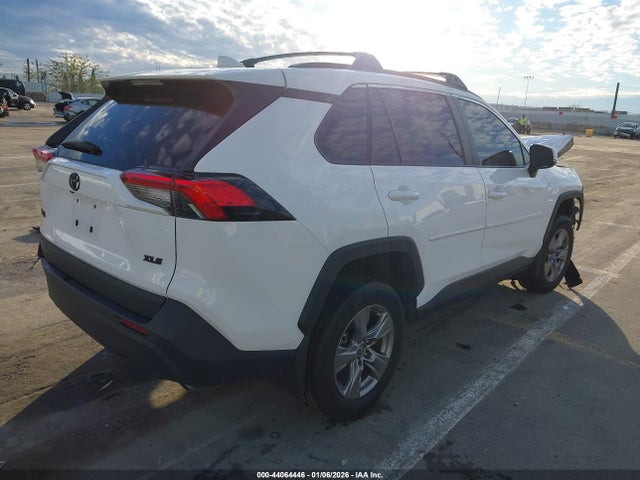 2T3W1RFV5SC307646 Toyota Rav4 Xle
