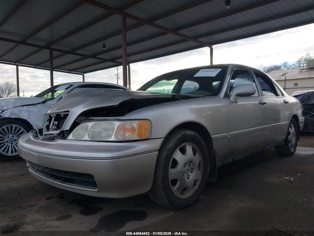 1998 ACURA RL JH4KA9647WC002693 Photo 1