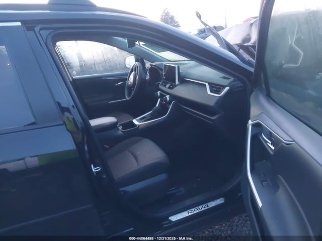 Toyota Rav4 Xle 2025 JTMP1RFV5SJ043216 Image 5