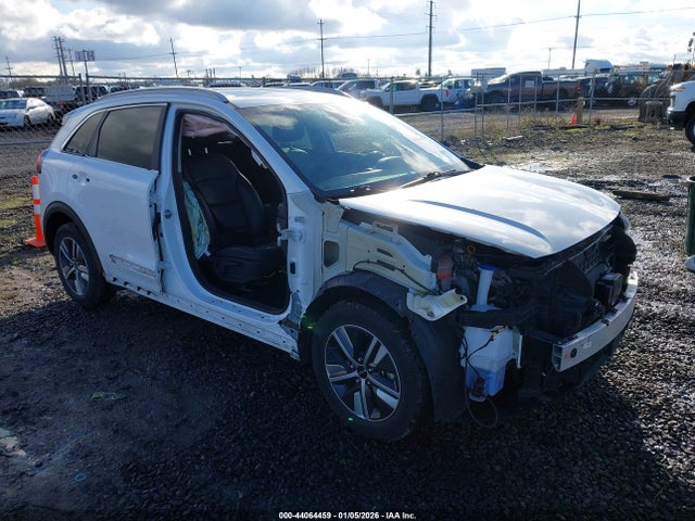 2022 KIA NIRO KNDCE3LC1N5529974