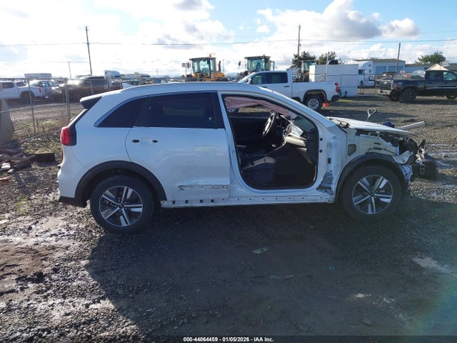 KIA Niro Ex Premium 2022 KNDCE3LC1N5529974 Image 14