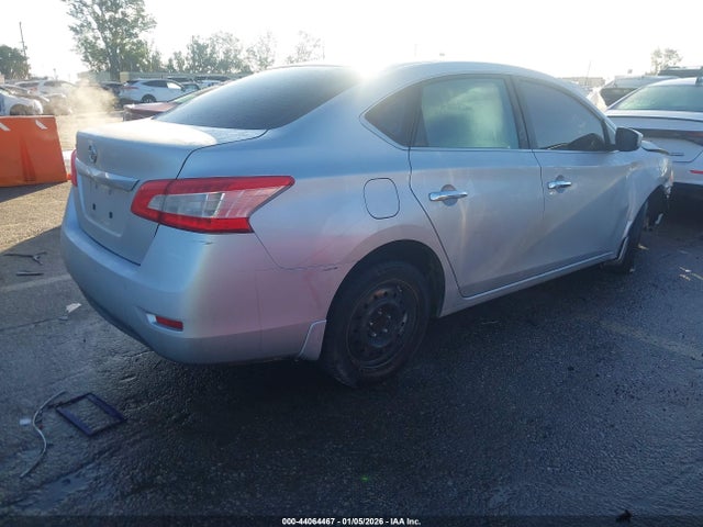 Nissan SENTRA S 2015 3N1AB7AP6FY330438 Image 4