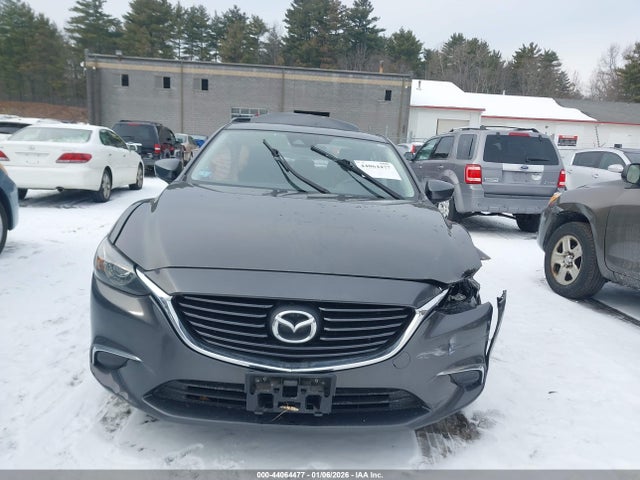 JM1GL1V56H1125199 Mazda Mazda6 Touring