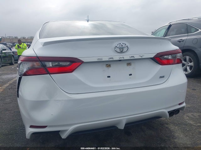 4T1G11AK9MU548459 Toyota CAMRY SE