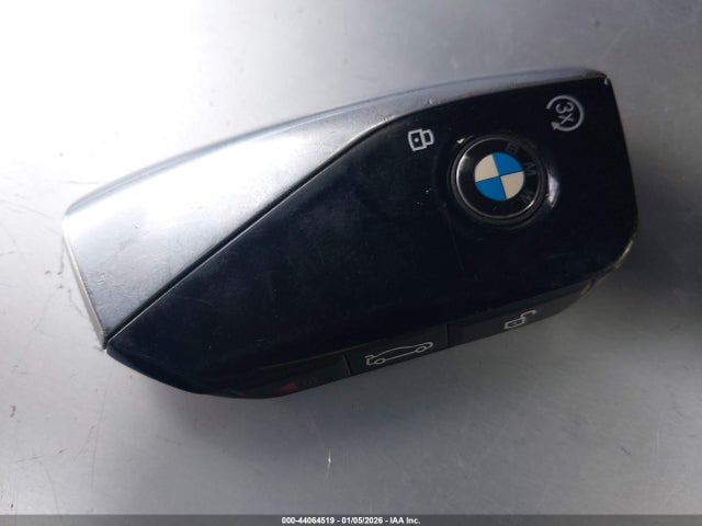 WBA23EH06RCP65465 BMW 740I