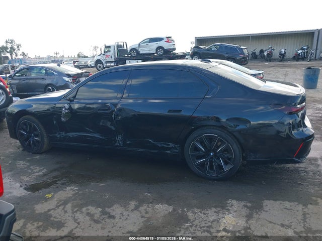 WBA23EH06RCP65465 BMW 740I