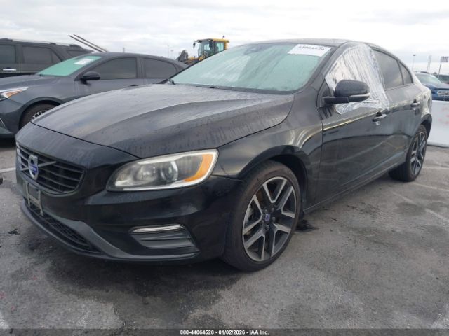 2017 VOLVO S60 YV126MFL6H2422493 Photo 1