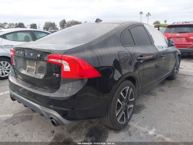 2017 VOLVO S60 YV126MFL6H2422493 Photo 3