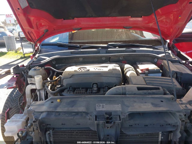 3VWD17AJ4FM250536 Volkswagen Jetta 1.8t Se