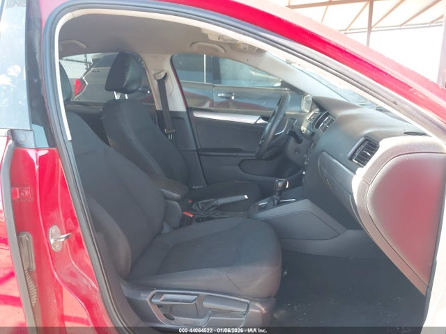 3VWD17AJ4FM250536 Volkswagen Jetta 1.8t Se