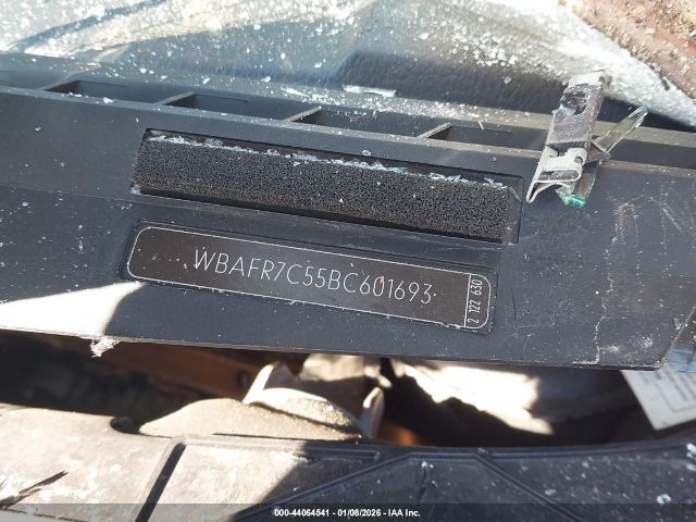 2011 BMW 535I WBAFR7C55BC601693 Photo 8